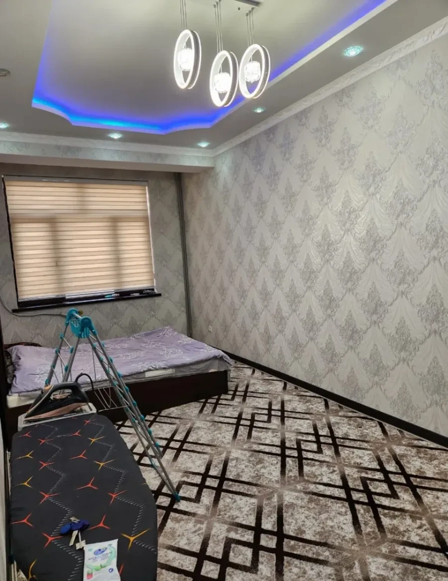 Манзили 1-ҳуҷрагӣ, ошёнаи 3, 45 м², Фирдавсӣ, Соҳилӣ, Доми Форель