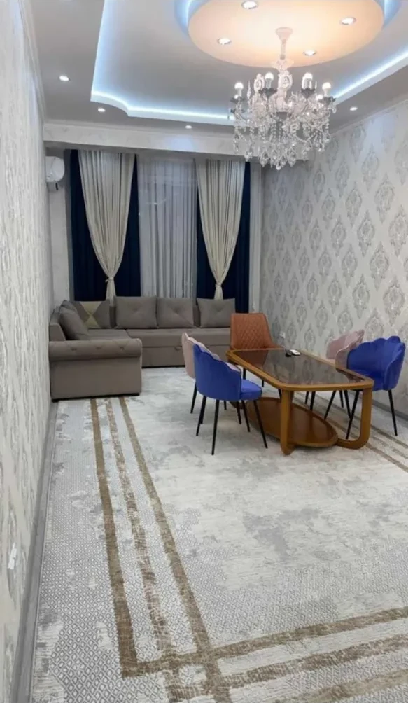 Манзили 2-ҳуҷрагӣ, ошёнаи 7, 84м², Сомонӣ, Доми Диёр